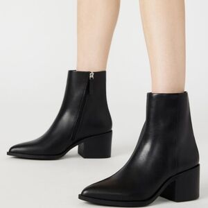 Steve Madden Leather Alia Boots 8.5